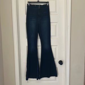 Kancan flare jeans size 5/26